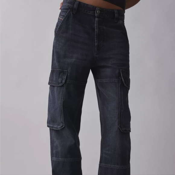 Diesel Women's D-Pot-Cargo L 32 Trousers, Retail $395.00 USD, Size 25, 26 & 27 - Picture 2 of 16
